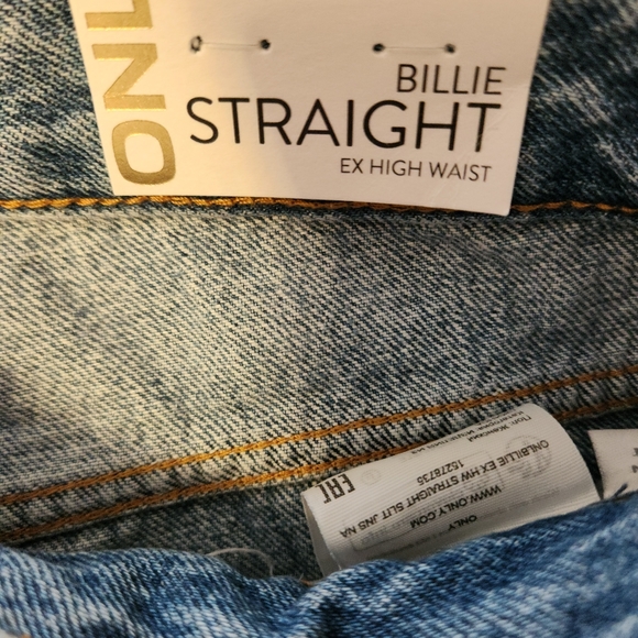 Light blue jeans - Picture 4 of 6